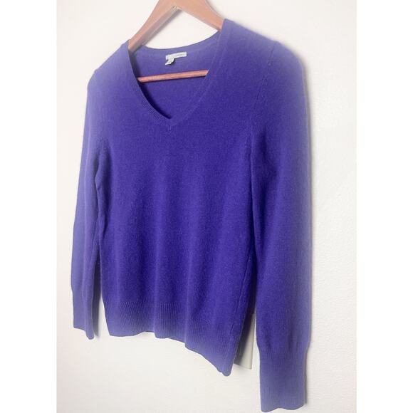 HALOGEN 100% Cashmere V-neck Knit Sweater Women’s Sz Small Petite Purple - Picture 3 of 7